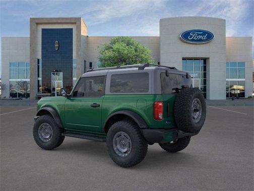2025 Ford Bronco Base