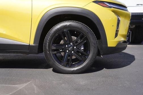 Nitro Yellow 2024 Chevrolet Trax ACTIV