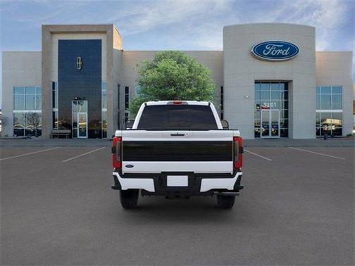 2025 Ford F-250 Platinum