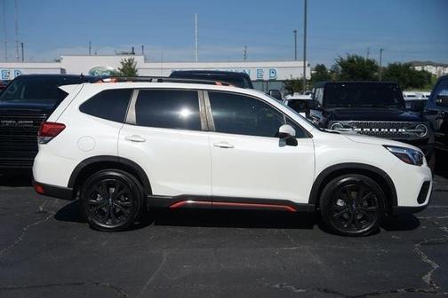 Crystal White Pearl 2019 Subaru Forester Sport