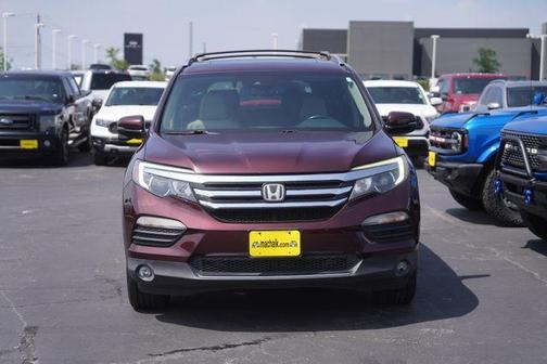 Dark Cherry Pearl 2017 Honda Pilot Touring