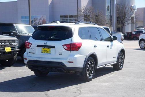 2019 Nissan Pathfinder SV