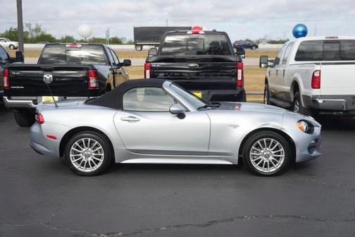 2018 FIAT 124 Spider Classica