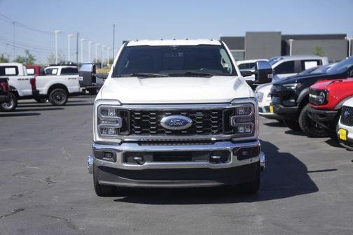 Star White 2023 Ford F-350 Lariat Super Duty