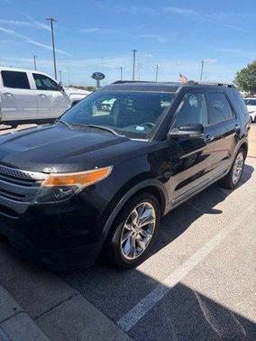 Tuxedo Black Metallic 2013 Ford Explorer XLT