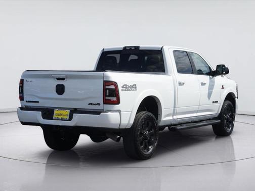 Bright White Clearcoat 2022 RAM 2500 Laramie