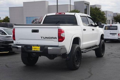 2017 Toyota Tundra SR5