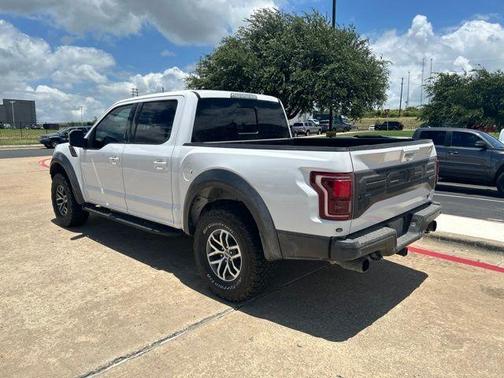 Oxford White 2018 Ford F-150 Raptor