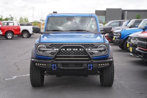 Velocity Blue Metallic 2023 Ford Bronco Badlands