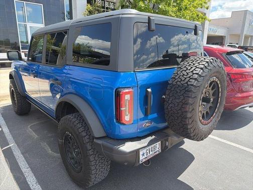 Velocity Blue Metallic 2023 Ford Bronco Badlands