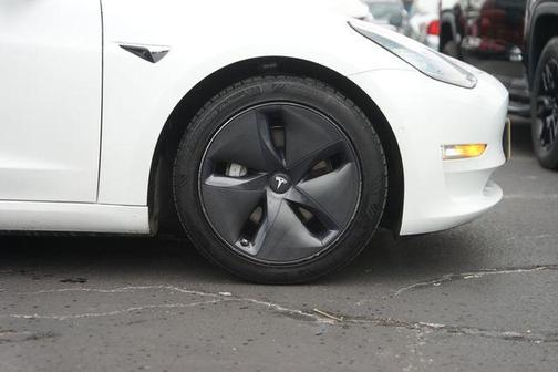 Pearl White Multi 2020 Tesla Model 3 Long Range