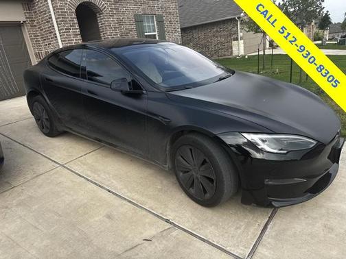 2023 Tesla Model S Plaid