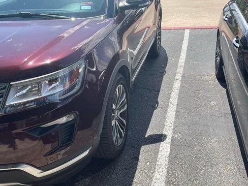 Burgundy 2019 Ford Explorer Platinum