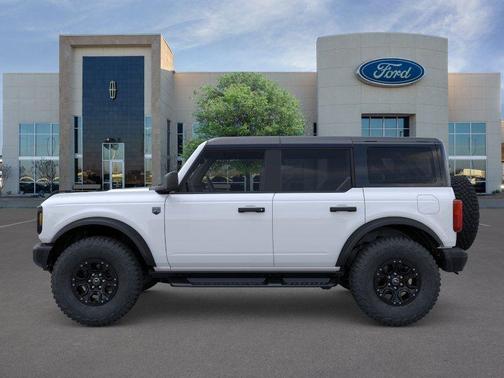 Oxford White 2026 Ford Bronco Big Bend