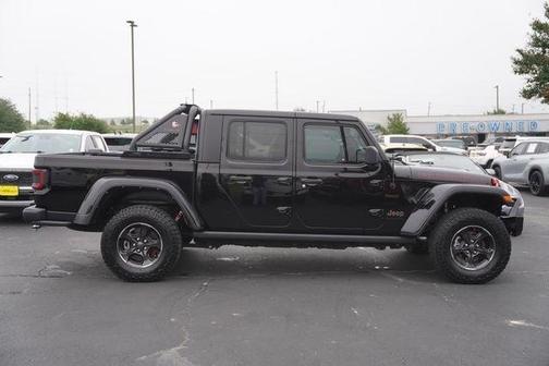 Black Clearcoat 2022 Jeep Gladiator Rubicon
