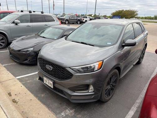 Carbonized Gray Metallic 2022 Ford Edge ST Line
