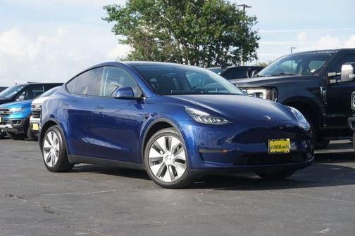 Deep Blue Metallic 2022 Tesla Model Y Long Range