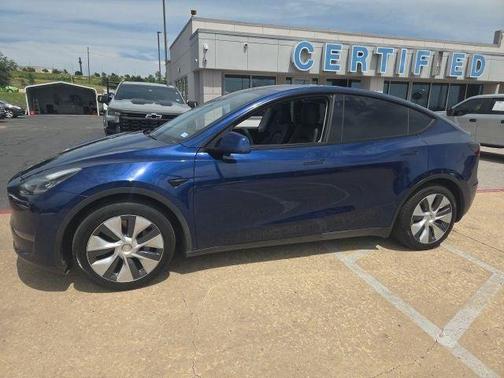 Deep Blue Metallic 2022 Tesla Model Y Long Range