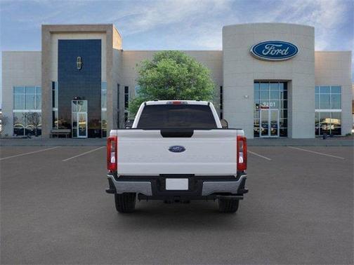 2025 Ford F-350 XLT