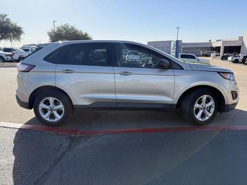 2018 Ford Edge SE