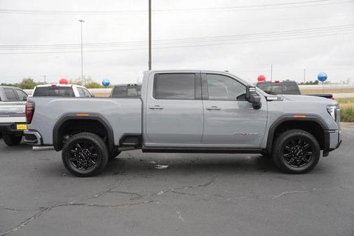 2024 GMC Sierra 2500 AT4