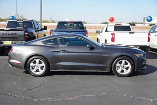 2016 Ford Mustang V6