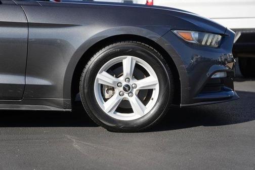 2016 Ford Mustang V6