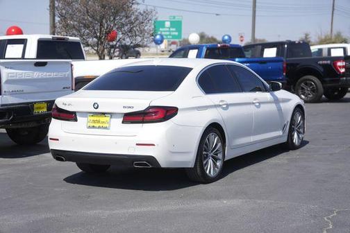 2021 BMW 530 i