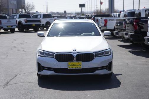2021 BMW 530 i
