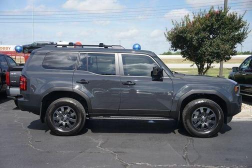UNDERGROUND 2025 Toyota Land Cruiser Base