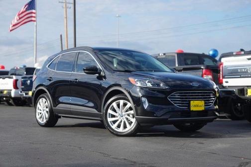 2022 Ford Escape Titanium