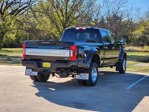 2022 Ford F-450 Platinum