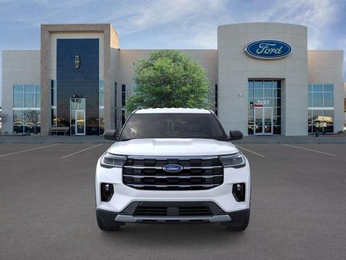 Star White 2026 Ford Explorer Active
