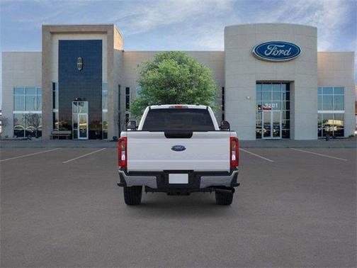 2025 Ford F-350 XLT