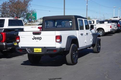 2025 Jeep Gladiator Sport