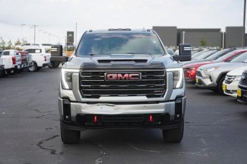 2025 GMC Sierra 2500 AT4