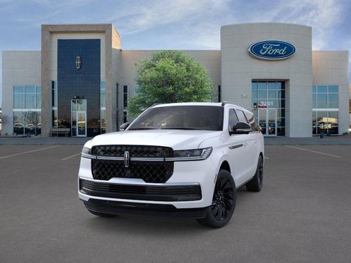 Star White 2026 Lincoln Navigator L Reserve