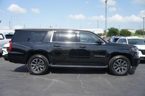 Black 2018 Chevrolet Suburban LT