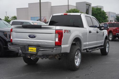 Ingot Silver 2018 Ford F-250 XLT