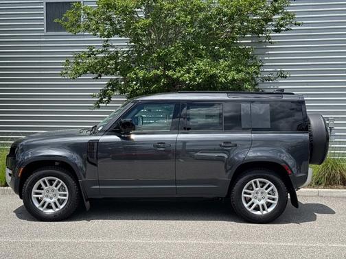 2025 Land Rover Defender S