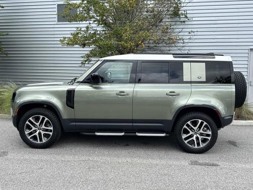 2022 Land Rover Defender S