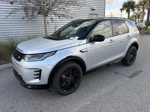 Hakuba Silver Metallic 2026 Land Rover Discovery Sport Landmark