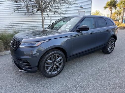 2026 Land Rover Range Rover Velar Dynamic SE