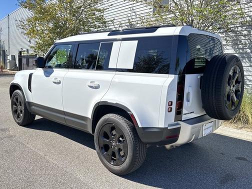 2025 Land Rover Defender S