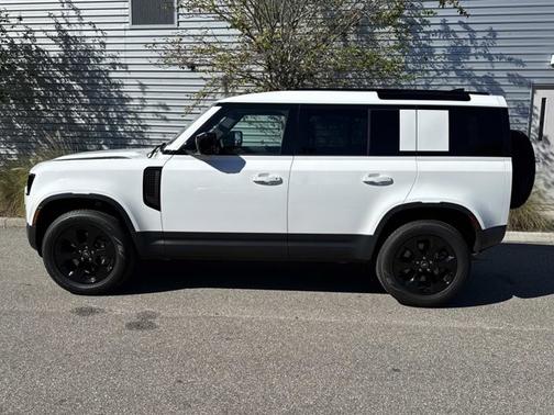 2025 Land Rover Defender S