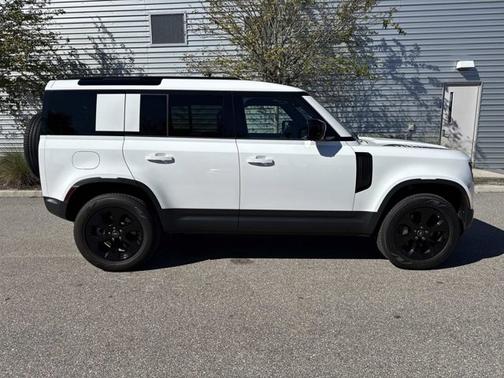 2025 Land Rover Defender S