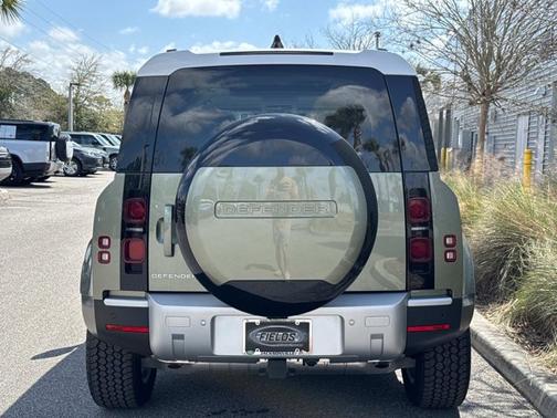 2025 Land Rover Defender S