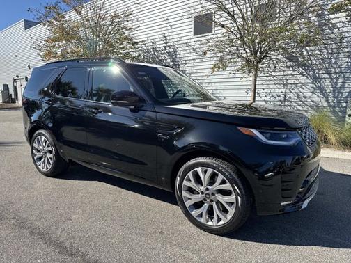 2026 Land Rover Discovery Gemini Edition