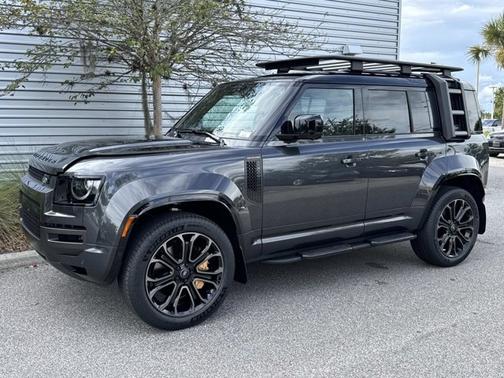 2025 Land Rover Defender OCTA