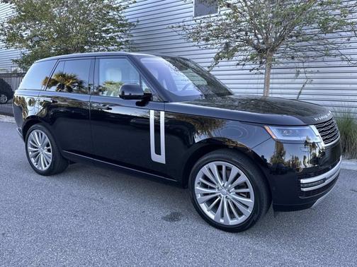 2023 Land Rover Range Rover First Edition